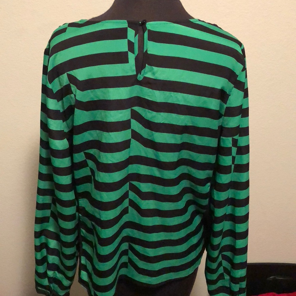 Blouse - Picture 2 of 2